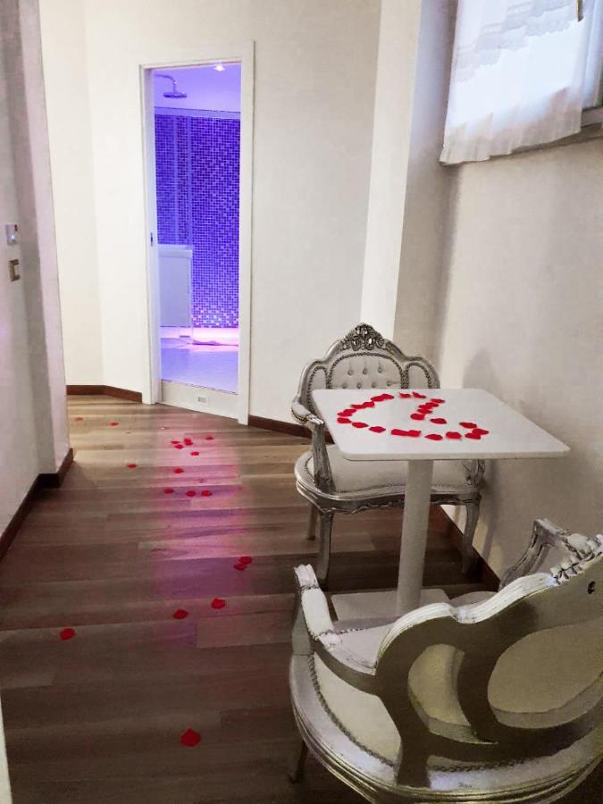 Suites Roma Tiburtina Elegance ภายนอก รูปภาพ
