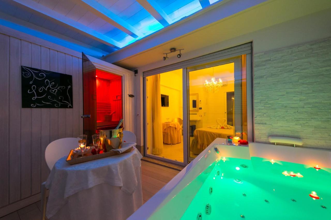 Suites Roma Tiburtina Elegance ภายนอก รูปภาพ