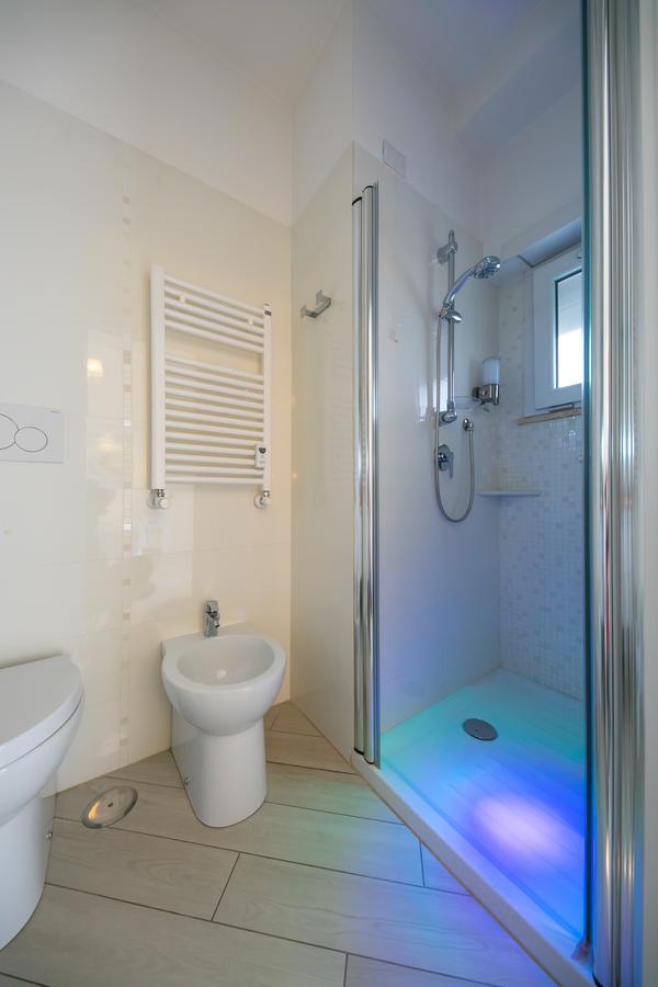 Suites Roma Tiburtina Elegance ภายนอก รูปภาพ