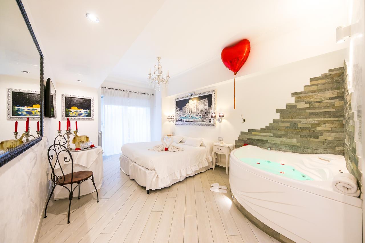Suites Roma Tiburtina Elegance ภายนอก รูปภาพ